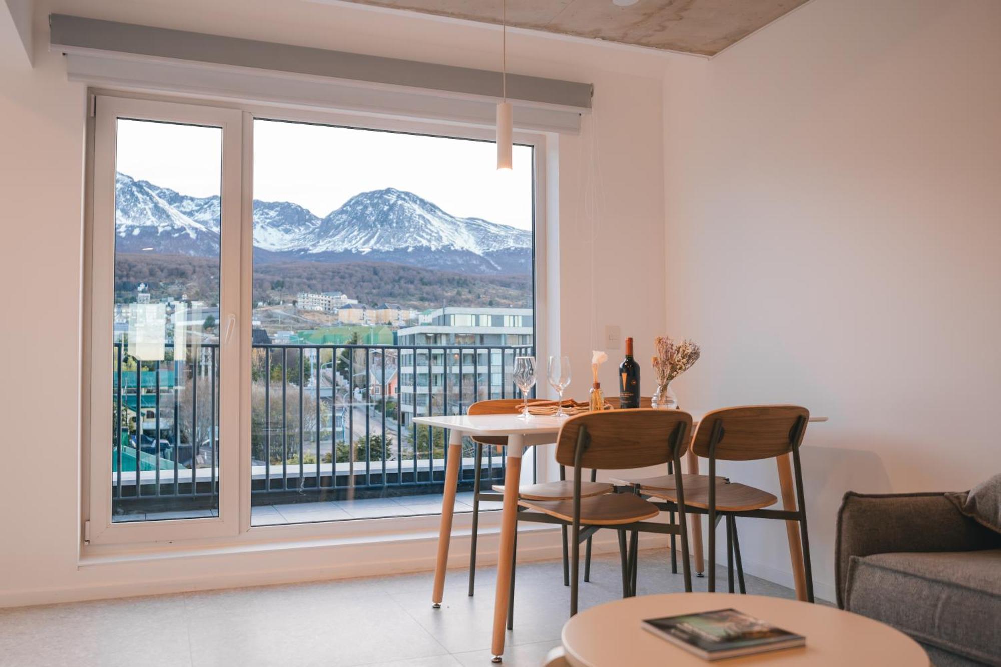 Casa Cima Lejlighedshotel Ushuaia Eksteriør billede